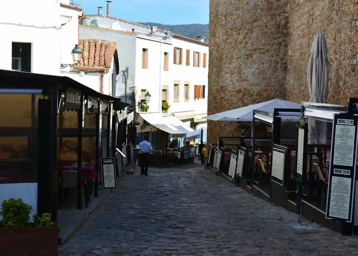 Cala Llevado Luxury En Un Crucero * Tossa de Mar