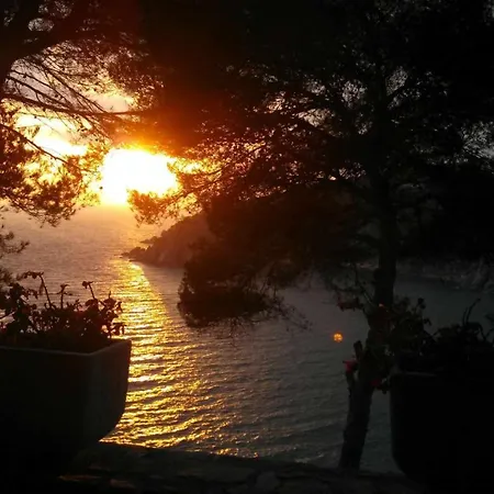 Cala Llevado Luxury En Un Crucero شقة *