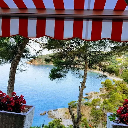 Cala Llevado Luxury En Un Crucero * Τόσα ντε Μαρ