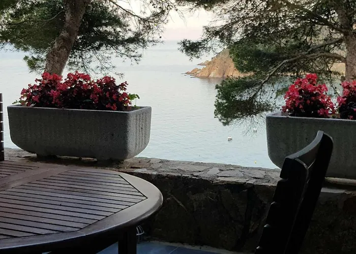 Cala Llevado Luxury En Un Crucero Tossa de Mar