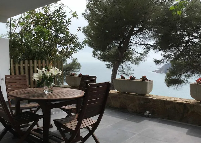 Cala Llevado Luxury En Un Crucero * Tossa de Mar