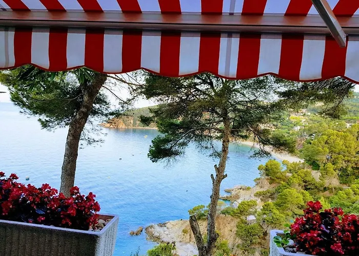 Cala Llevado Luxury En Un Crucero * Tossa de Mar